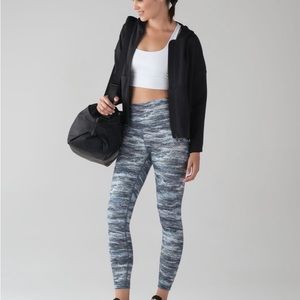 Lululemon wonder under high rise like new size 6 - blue multi color